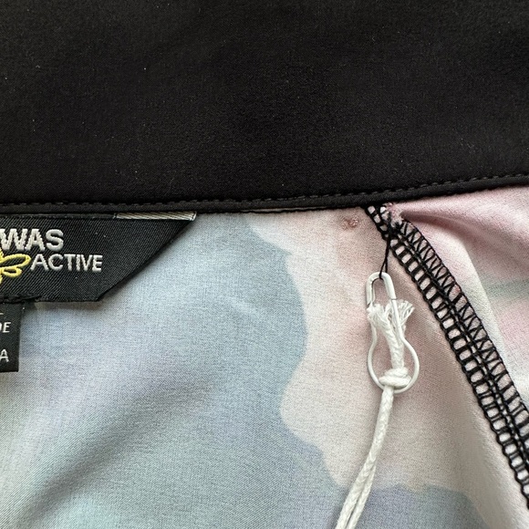 NWT Johnny Was Active Studio Full Zip Jacket size XL - Picture 15 of 16